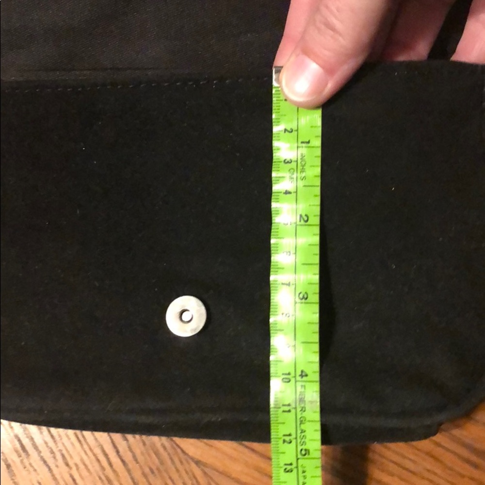 Clutch - Picture 6 of 6